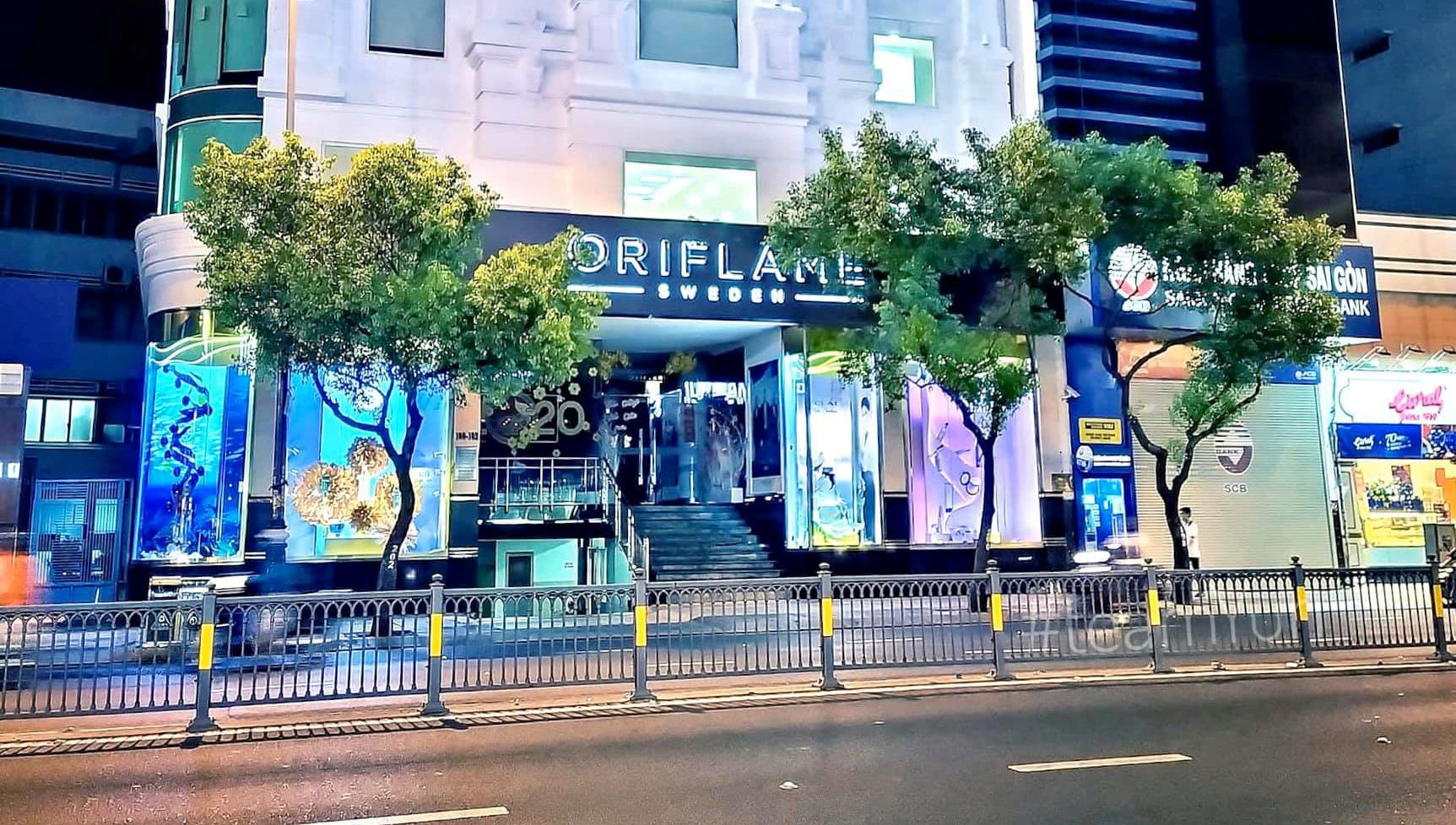 Từ năm 2020 tập đoàn Oriflame chính thức trực tiếp phân phối các sản phẩm của mình tại thị trường Việt Nam